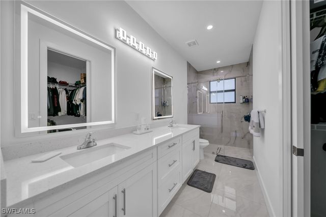 2451 10th AVE SE, Naples, FL 34117