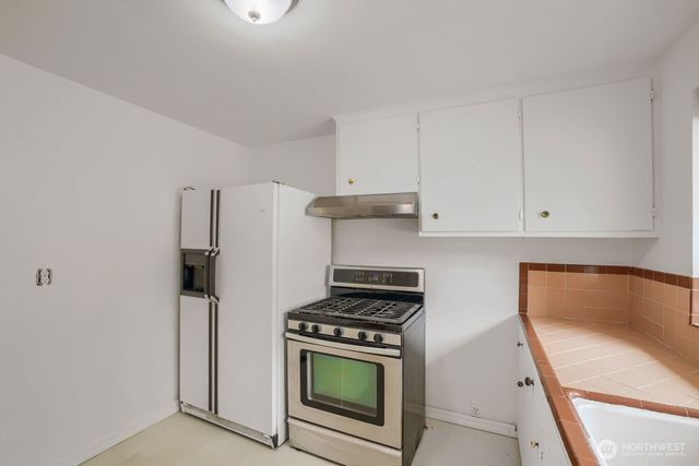 7525 200th St SW, Lynnwood, WA 98036