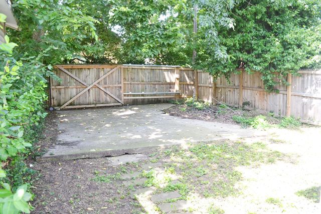 186 Eddie Street, Lexington, KY 40508