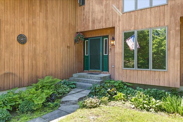 2206 Highgate Road, Swanton, VT 05488
