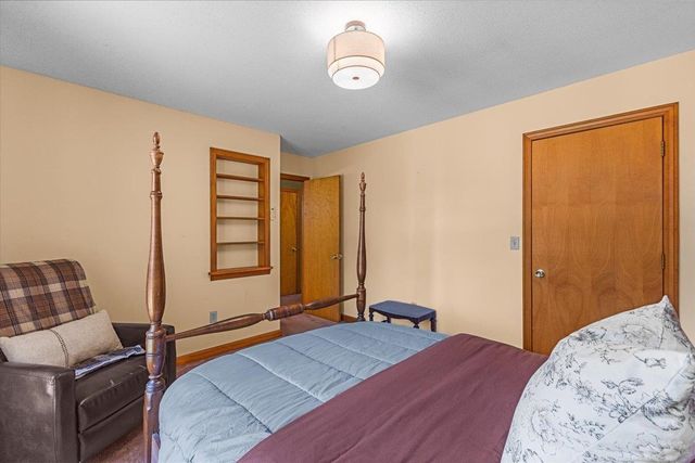 2206 Highgate Road, Swanton, VT 05488
