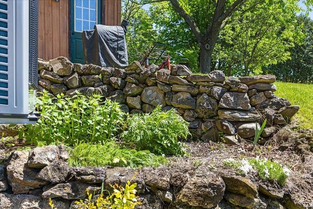 2206 Highgate Road, Swanton, VT 05488