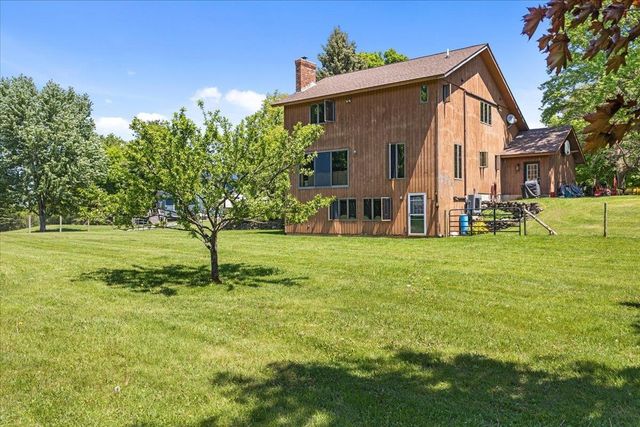 2206 Highgate Road, Swanton, VT 05488