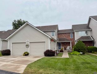 3101 SW Wanamaker Dr Apt 13, Topeka, KS 66614