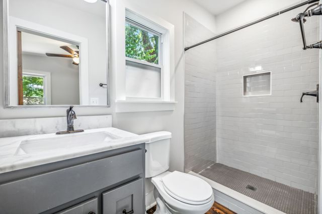 514 Drake Ave, Nashville, TN 37211