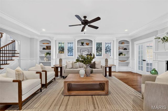 407 E Argonne Drive, Kirkwood, MO 63122