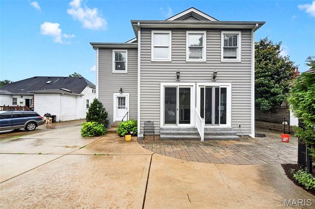 407 E Argonne Drive, Kirkwood, MO 63122