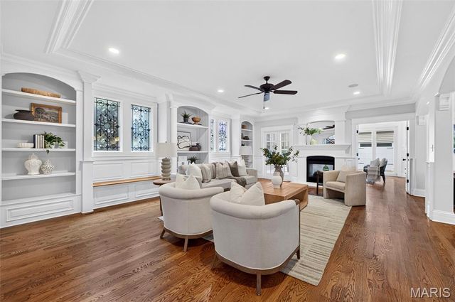 407 E Argonne Drive, Kirkwood, MO 63122