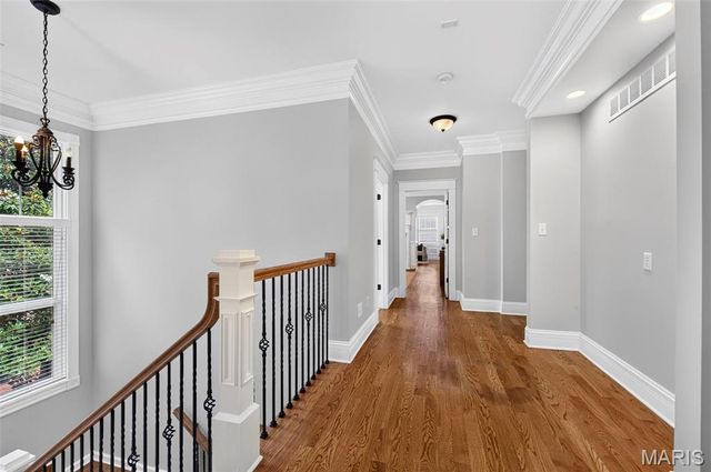 407 E Argonne Drive, Kirkwood, MO 63122