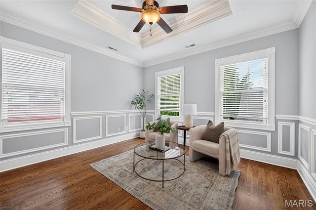 407 E Argonne Drive, Kirkwood, MO 63122