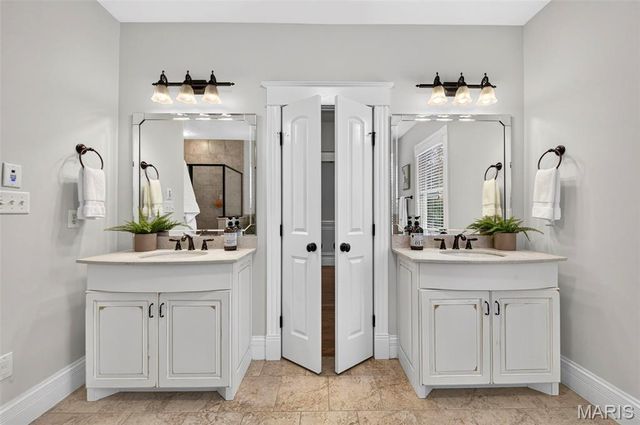 407 E Argonne Drive, Kirkwood, MO 63122