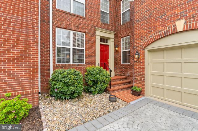 43423 WILD DUNES SQ, Leesburg, VA 20176