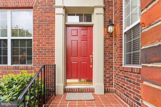 43423 WILD DUNES SQ, Leesburg, VA 20176