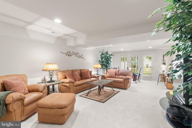 43423 WILD DUNES SQ, Leesburg, VA 20176