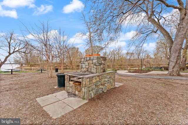 43423 WILD DUNES SQ, Leesburg, VA 20176