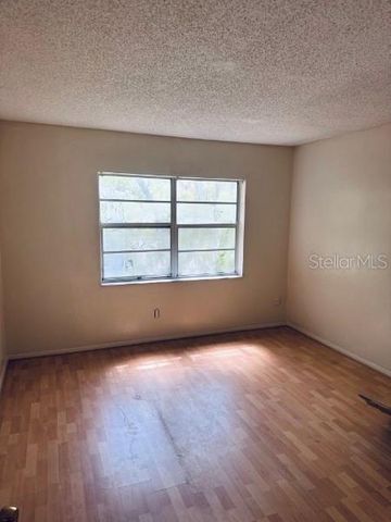 7132 WATERSIDE DRIVE 31, Tampa, FL 33617