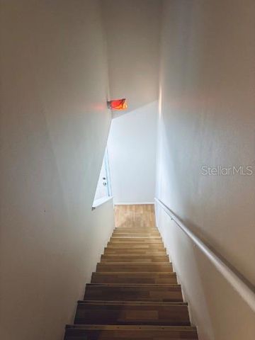 7132 WATERSIDE DRIVE 31, Tampa, FL 33617