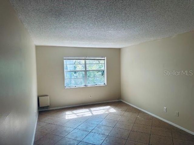 7132 WATERSIDE DRIVE 31, Tampa, FL 33617