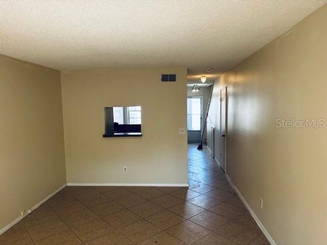 7132 WATERSIDE DRIVE 31, Tampa, FL 33617