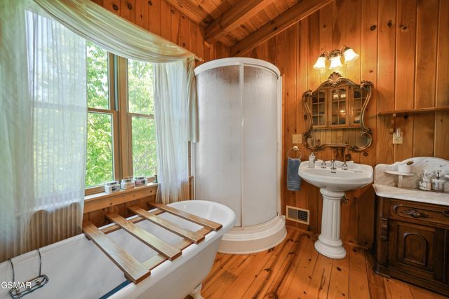 3694 Marian Lake Way, Sevierville, TN 37862
