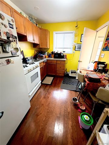 6279 Buckshore Drive Drive, Hamburg Township, MI 48189