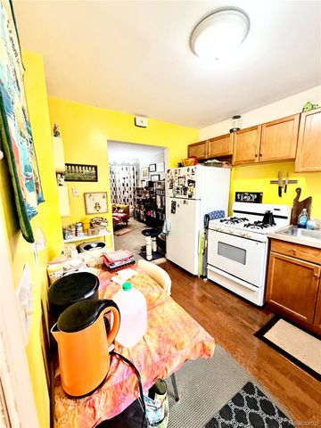 6279 Buckshore Drive Drive, Hamburg Township, MI 48189