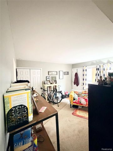 6279 Buckshore Drive Drive, Hamburg Township, MI 48189