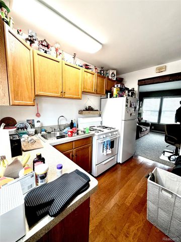 6279 Buckshore Drive Drive, Hamburg Township, MI 48189