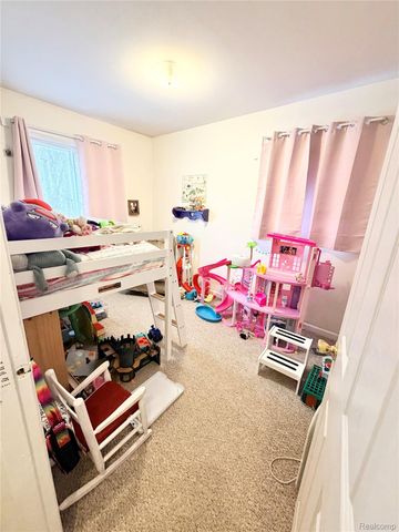 6279 Buckshore Drive Drive, Hamburg Township, MI 48189