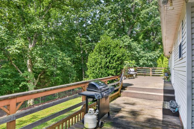 199 Moore Ln, Dowelltown, TN 37059