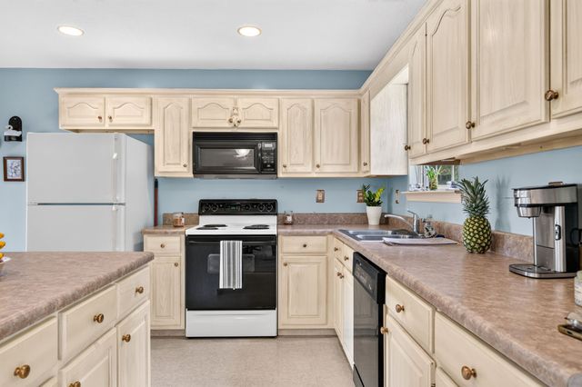 199 Moore Ln, Dowelltown, TN 37059