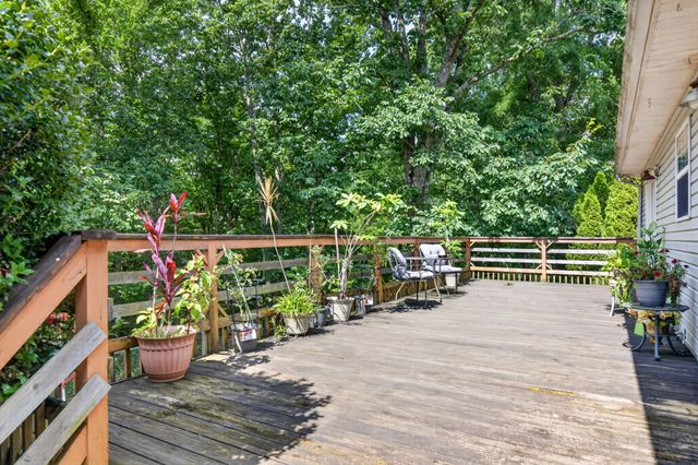 199 Moore Ln, Dowelltown, TN 37059
