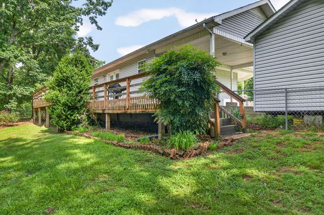 199 Moore Ln, Dowelltown, TN 37059