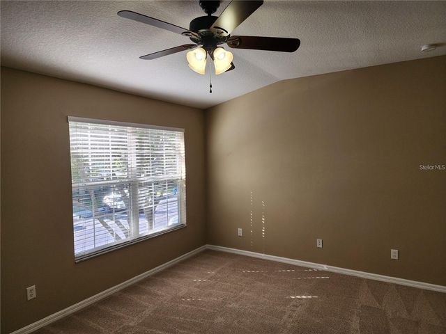 15924 FISHHAWK CREEK LANE, Lithia, FL 33547