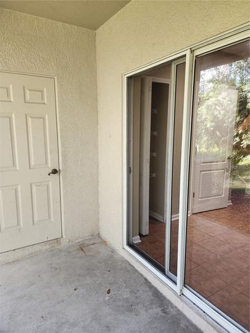 15924 FISHHAWK CREEK LANE, Lithia, FL 33547
