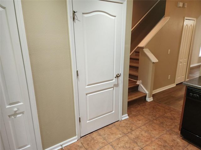 15924 FISHHAWK CREEK LANE, Lithia, FL 33547