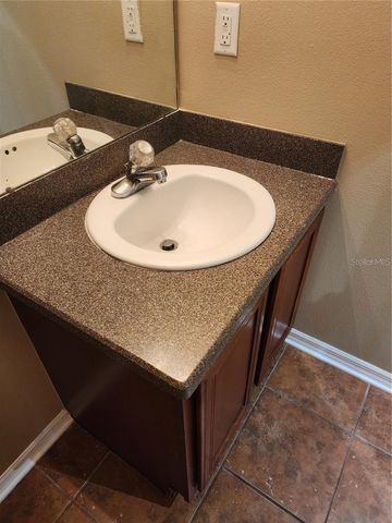 15924 FISHHAWK CREEK LANE, Lithia, FL 33547