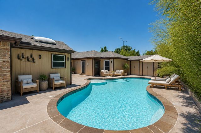 18636 Crownover Court, Dallas, TX 75252