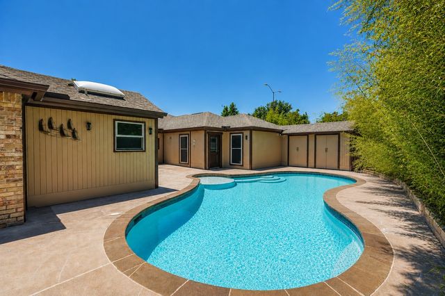18636 Crownover Court, Dallas, TX 75252
