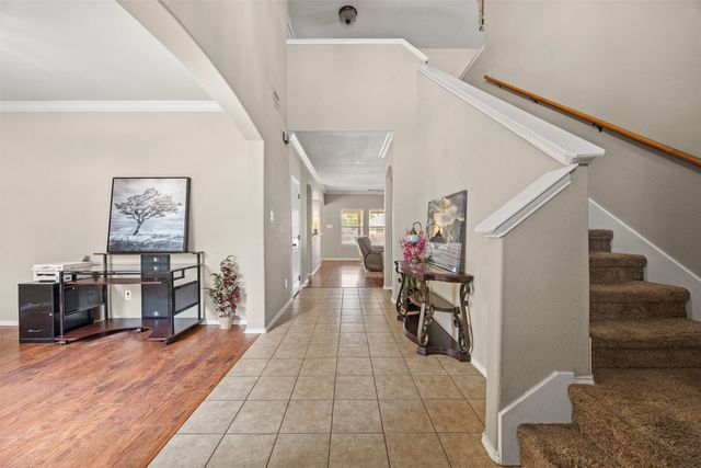 420 Goldstone Lane, Fort Worth, TX 76131