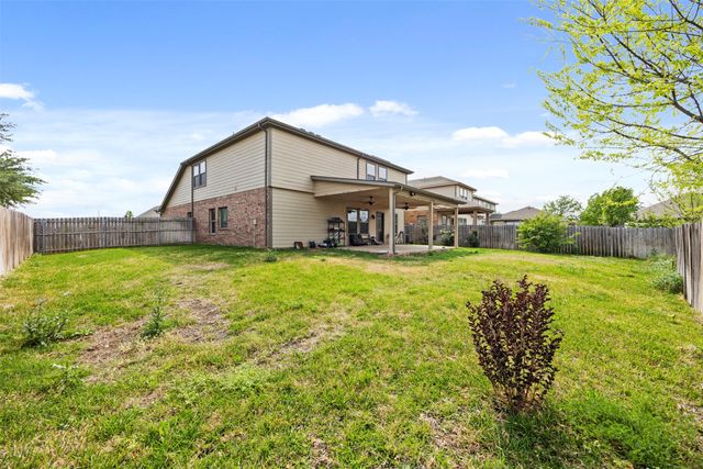 420 Goldstone Lane, Fort Worth, TX 76131