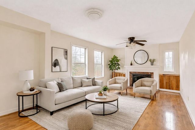 6 Stacey Circle, Signal Mountain, TN 37377