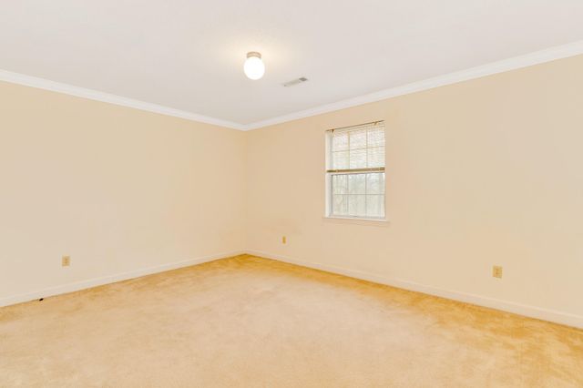 6 Stacey Circle, Signal Mountain, TN 37377