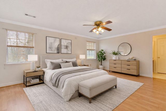 6 Stacey Circle, Signal Mountain, TN 37377