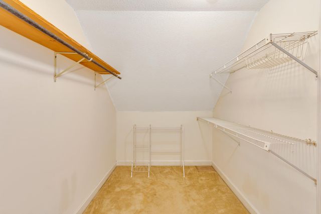 6 Stacey Circle, Signal Mountain, TN 37377