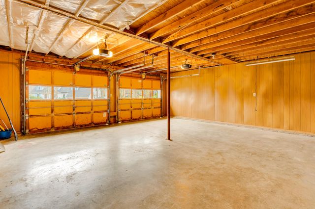 6 Stacey Circle, Signal Mountain, TN 37377