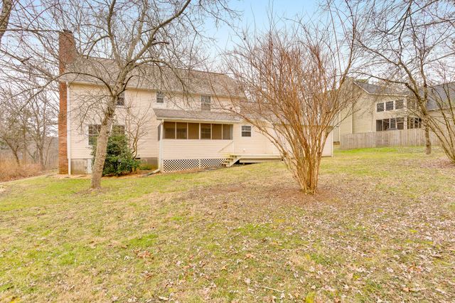 6 Stacey Circle, Signal Mountain, TN 37377