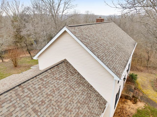 6 Stacey Circle, Signal Mountain, TN 37377