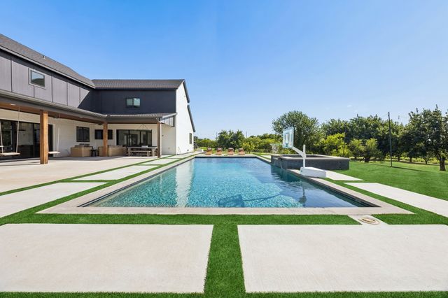 181 Loma Alta Court, Aledo, TX 76008