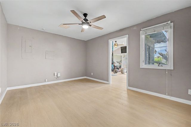 1572 Santa Anita Drive, Las Vegas, NV 89119